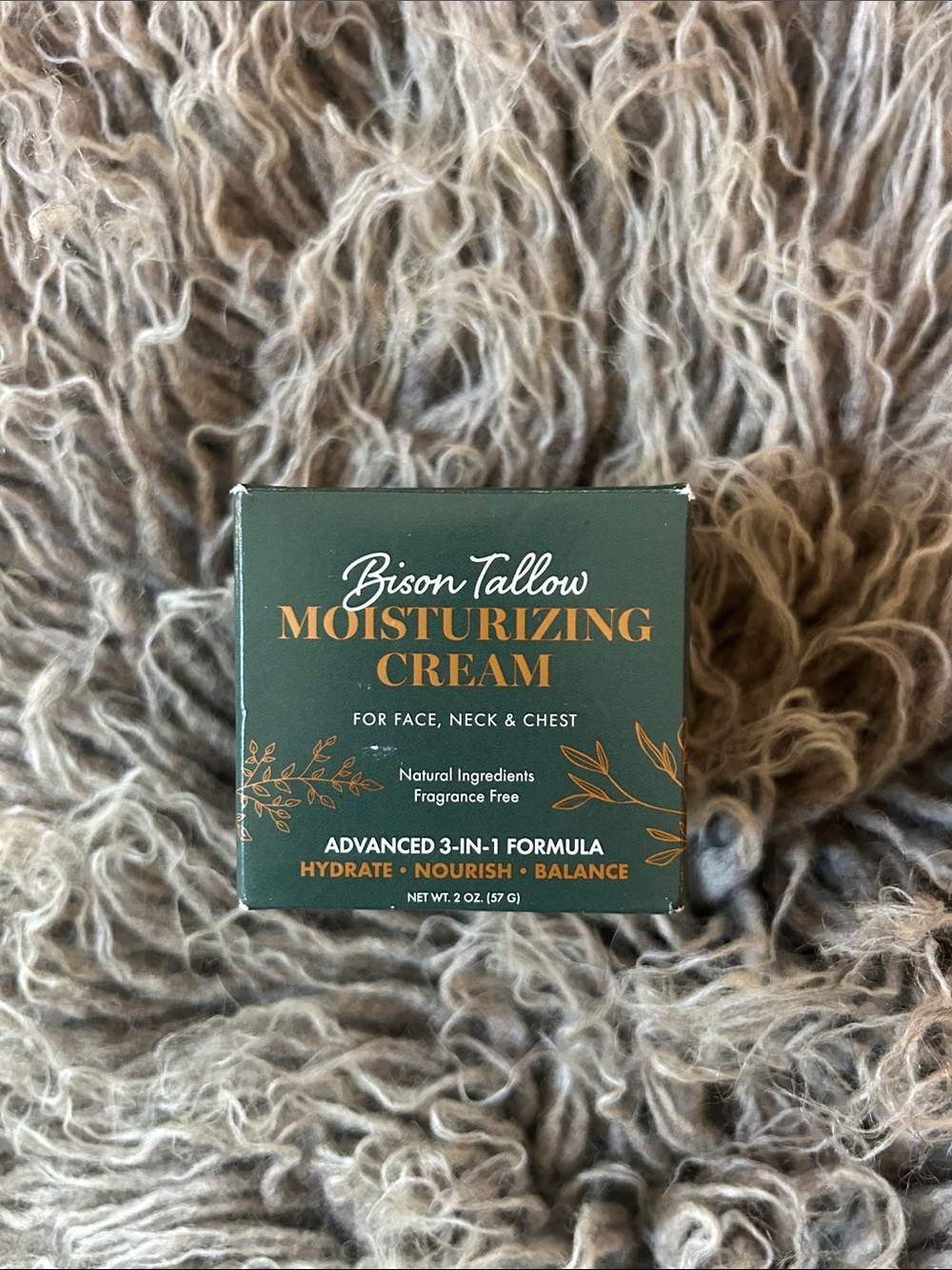 Divine Earth Bison Tallow moisturizing Cream for face, neck and chest. 2 oz.